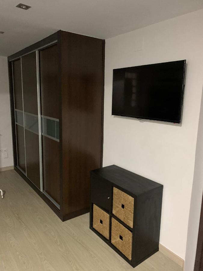 Estudio פואנגירולה מראה חיצוני תמונה
